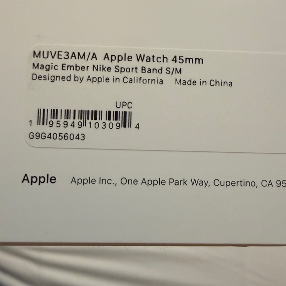 Nike Sport Band for Apple Watch - 45mm - Magic Ember / Crimson Bliss - NEW - Picture 5 of 6